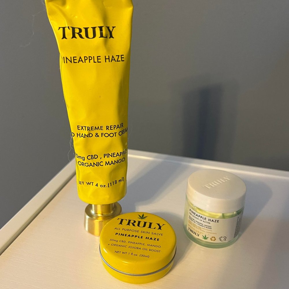 Truly Pineapple Haze Bundle